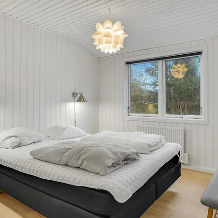 2 Bedroom Stunning In Jægerspris