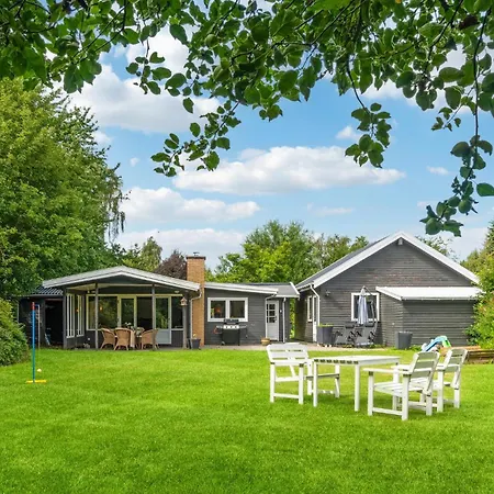 Holiday home 2 Bedroom Stunning In *